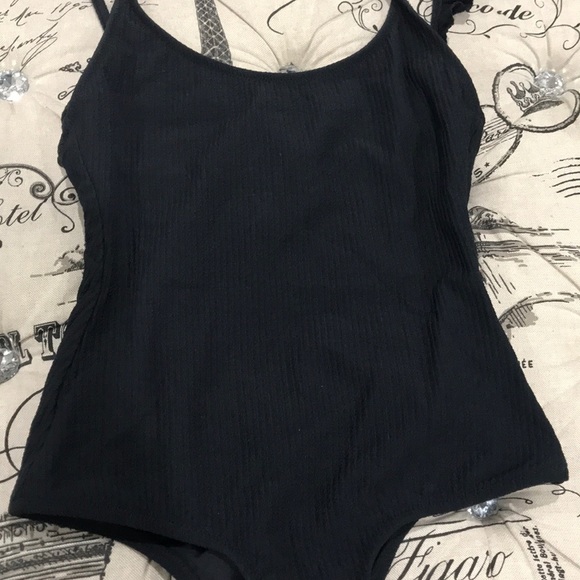 Made By Dawn Petal One Piece with Scoop Back Swimsuit - Picture 4 of 7